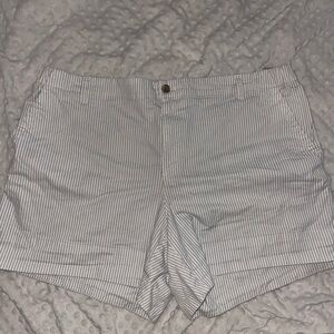 Old navy white shorts with navy stripes
